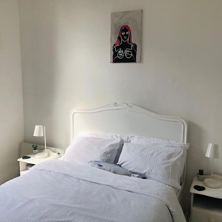 New! Seaside Central Scarborough Apartment Extérieur photo