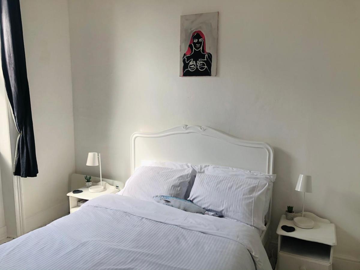 New! Seaside Central Scarborough Apartment Extérieur photo